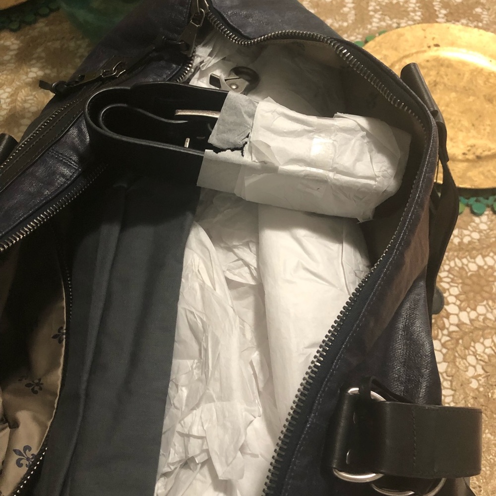 JOHN VARVATOS NAVY LEATHER DUFFEL BAG - Picture 6 of 8